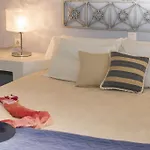 Mina Adamantas (Milos)