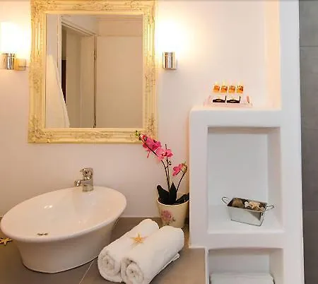 Διαμέρισμα Mina *